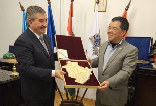 Kínai delegáció járt Debrecenben